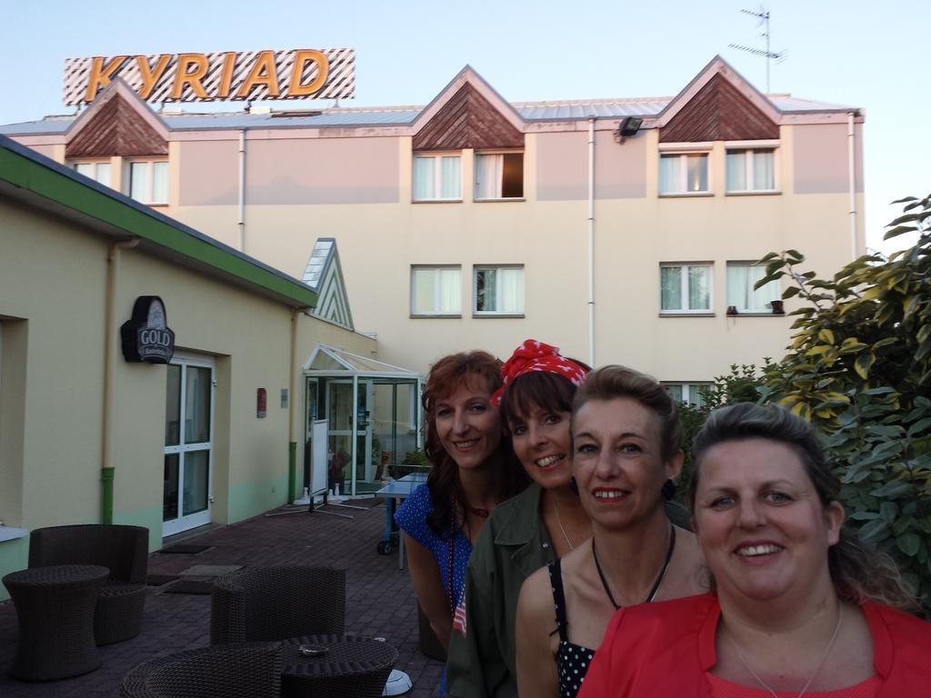 Contact Hotel Utah Beach Carentan - Anciennement Kyriad Bagian luar foto